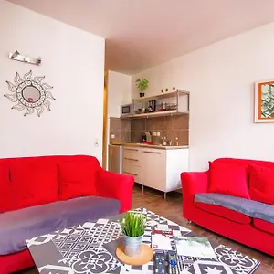 Apartment Royale Vieux 24h24h Access, Lille