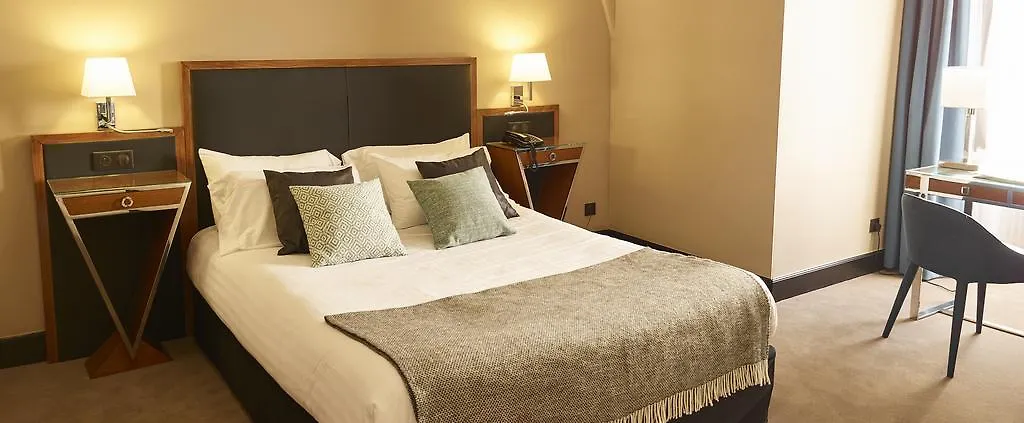 Hotel Carlton Lille 4*,  France