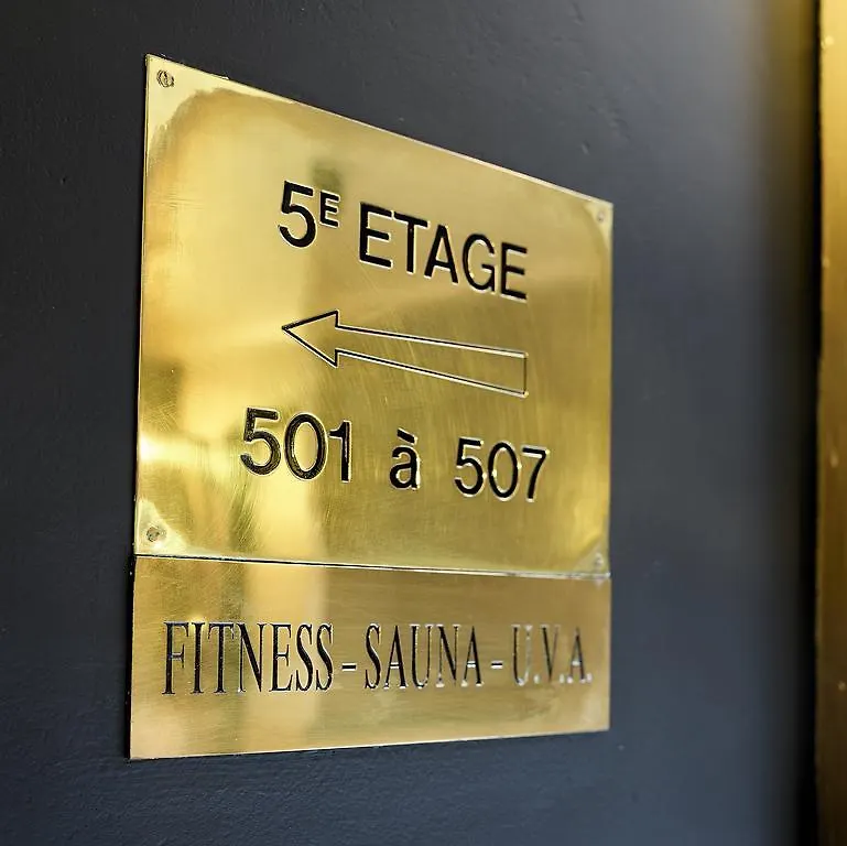 Hotel Carlton Lille 4*,